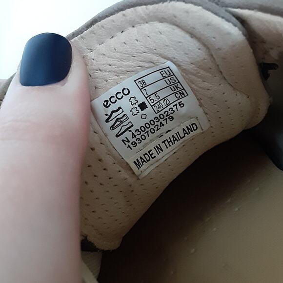 Ecco Soft 7 Sneakers Genuine Leather Lace Up Sneakers Taupe Womens 7 Athleisure - Picture 11 of 11